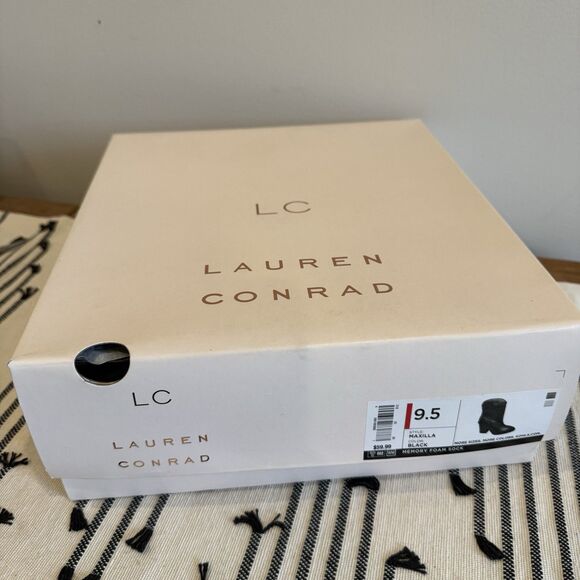NIB Lauren Conrad Maxilla Black Western Ankle Boots Women's 9.5 Memory Foam Read - Picture 10 of 11
